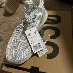 Yeezy 350 v2 static reflective  new sz12